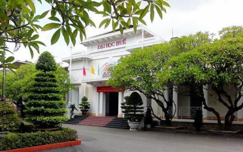 Đại học Huế công bố điểm chuẩn, thấp nhất 13 điểm