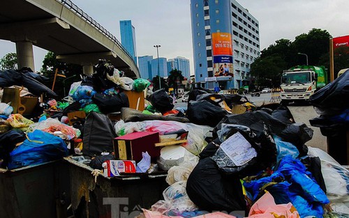 Xe đã có thể vận chuyển rác vào khu liên hiệp xử lý chất thải Nam Sơn, Hà Nội