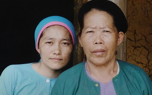 Nhà văn Đỗ Bích Thúy: Từ 'Tiếng đàn môi sau bờ rào đá'…