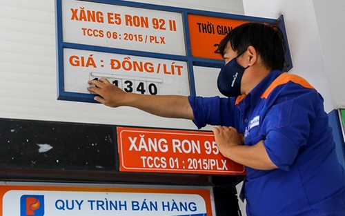 Giá xăng dầu 11/1: Cập nhật mức điều chỉnh mới nhất