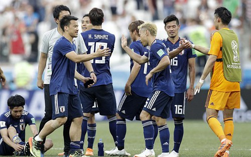 Video clip bàn thắng Nhật Bản 0-1 Ba Lan: Nhật Bản lách qua khe cửa hẹp nhờ điểm fair-play