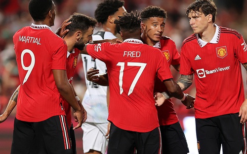 Fred lập 'siêu phẩm' tuyệt đẹp vào lưới Liverpool