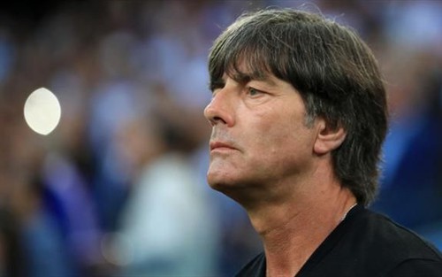 Vì sao Joachim Loew nên dẫn dắt Bayern?