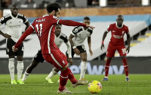 Fulham 1-1 Liverpool: Salah giải cứu Klopp tại Craven Cottage
