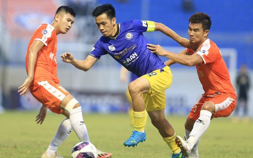 Trực tiếp Hà Nội vs Viettel: HLV Hoàng Văn Phúc sẽ dùng ai để đấu Viettel?