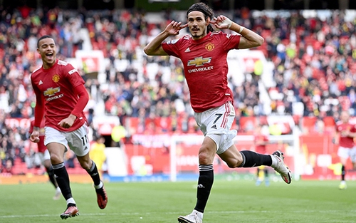 Có Cavani, MU có thực sự cần Kane nữa?