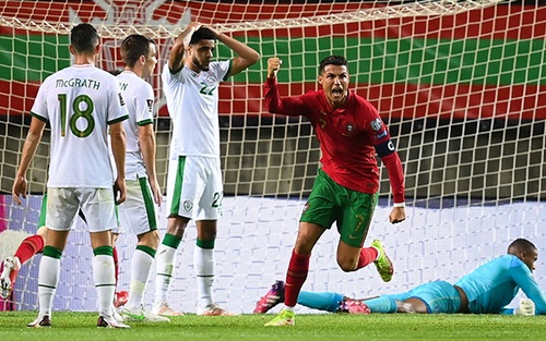 Bóng đá hôm nay 2/9: Ronaldo lập kỷ lục ghi bàn. Mbappe quyết rời PSG bất chấp lương khủng