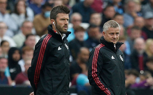 Bóng đá hôm nay 24/11: Carrick tặng chiến thắng cho Ole, Pochettino cam kết tương lai với PSG
