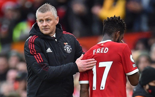 Bóng đá hôm nay 7/11: Maguire, Fred đá tệ nhất trận MU vs Man City. Xavi thanh lọc đội hình Barcelona
