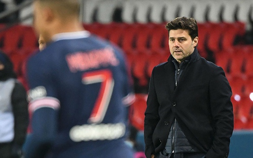 Bóng đá hôm nay 2/2: MU quyết chiêu mộ Declan Rice, PSG sa thải Pochettino vào cuối mùa