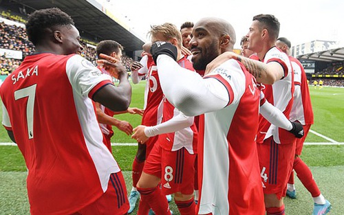 Arsenal được thưởng lớn nếu giành vé dự C1