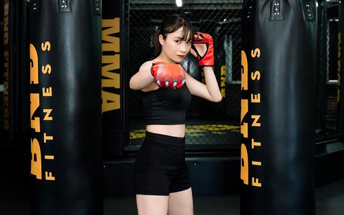Hoàng Thị Loan mạnh mẽ và quyến rũ với loạt ảnh tập boxing