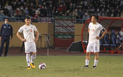 Đội hình dự kiến Việt Nam vs Singapore: Chờ bộ đôi Quang Hải - Văn Quyết tái xuất