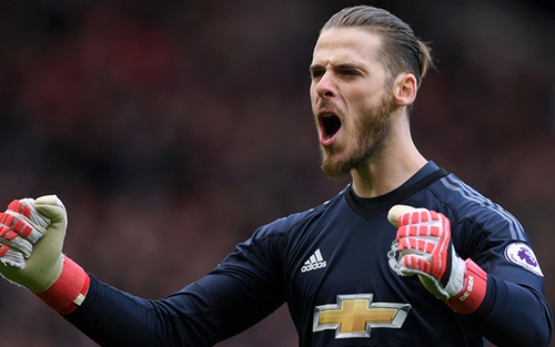 CHUYỂN NHƯỢNG M.U 16/6: M.U mua cả Khedira và Alex Sandro. Thêm dấu hiệu Alderweireld cập bến Old Trafford