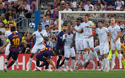 Barcelona 4-0 PSV, Inter 2-1 Tottenham: Leo Messi lập hat-trick giúp Barcelona huỷ diệt PSV