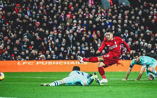 Huyền thoại Arsenal: 'Hàng thủ đá như học sinh trước Liverpool, chỉ đáng xách dép cho Van Dijk'