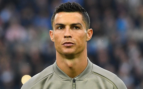 Ronaldo tự tin xóa bỏ cáo buộc hiếp dâm, phủ nhận sống vì danh hiệu cá nhân
