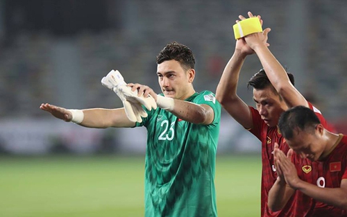 Asian Cup 9/1: Công Phượng chỉ ra sai lầm của Việt Nam. Thái Lan được treo thưởng lớn