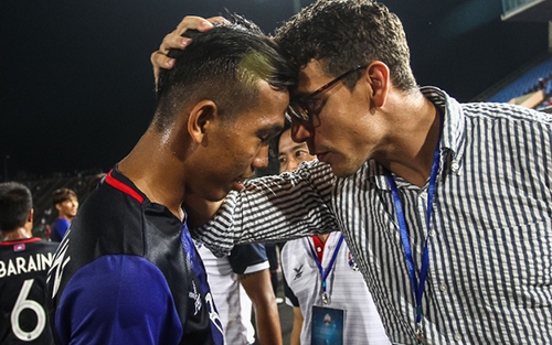U22 Campuchia 2-0 U22 Myanmar: Chủ nhà giành vé vào bán kết