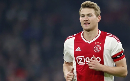Vì sao cả MU và Barcelona đều thèm muốn De Ligt?