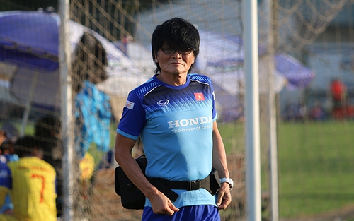 Bác sĩ Choi Ju Young: 'Đình Trọng và Văn Đức đang hồi phục tốt'