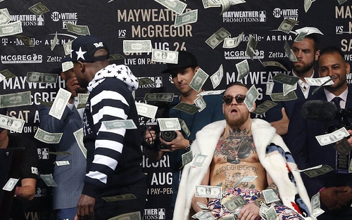 Mayweather 'phản pháo' McGregor, cáo buộc đối thủ phân biệt chủng tộc, bất kính