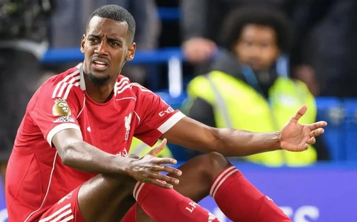 Cabin BLV: Liverpool khủng hoảng vì Isak bắt nhịp chậm