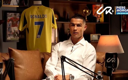Ronaldo tiết lộ khoảnh khắc 'cầu hôn không lãng mạn' nhưng đầy xúc động với bạn gái