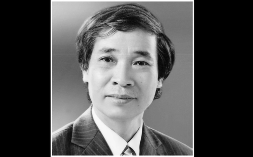 Vĩnh biệt nhà ngôn ngữ ghi nhật ký bóng đá bằng thơ