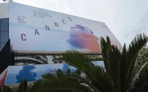 LHP Cannes 2025 cấm khoe thân trên thảm đỏ 