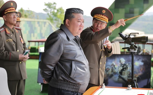 Nhà lãnh đạo Triều Tiên Kim Jong Un thị sát tập trận tác chiến đặc biệt