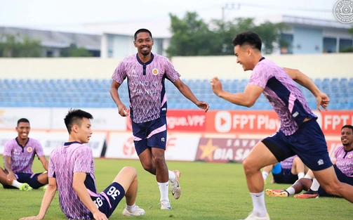 Lịch thi đấu bóng đá hôm nay 5/5: Trực tiếp CAHN đấu với Quảng Naml lúc mấy giờ?