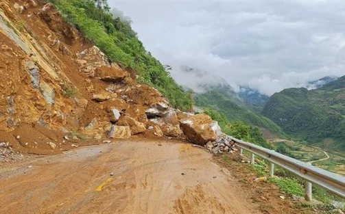 Đề phòng lũ quét, sạt lở đất ở 5 tỉnh miền Trung, Tây Nguyên