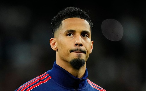 Arsenal hướng đến tương lai thế nào?