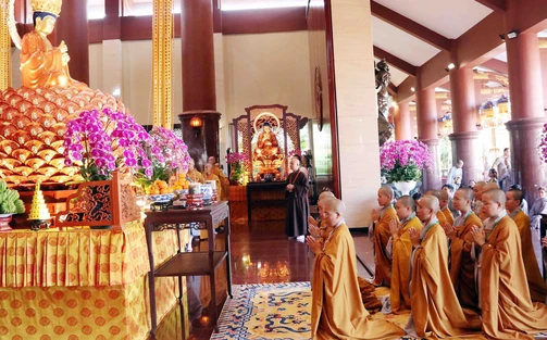 Đại lễ Kỳ siêu tưởng niệm các Anh hùng liệt sĩ