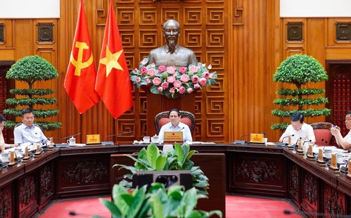 Thủ tướng Phạm Minh Chính: Khẩn trương đưa Nghị quyết về phát triển kinh tế tư nhân vào cuộc sống