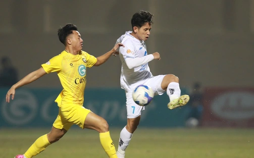 Vòng 22 V-League 2024/25: Nam Định bứt phá, nhóm cuối cực căng