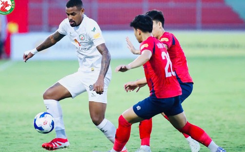CAHN thắng đậm ở Quy Nhơn, vào top 3 V-League