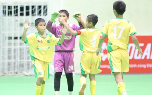 Giải U11 toàn quốc 2025 xác định 8 đội bóng vào tứ kết