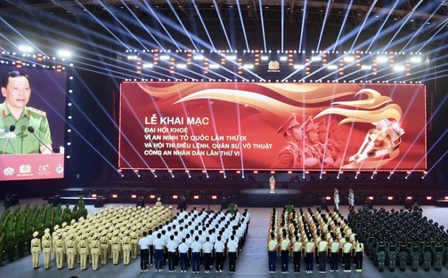 Khai mạc Đại hội khỏe "Vì an ninh Tổ quốc" 