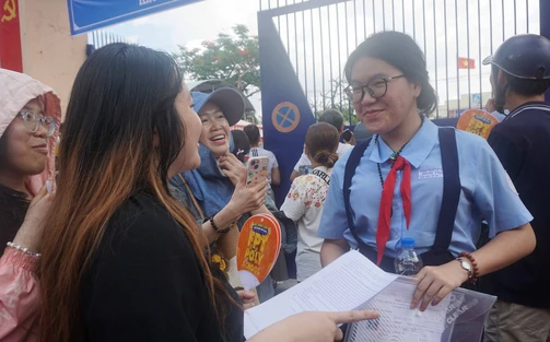 Thành phố Hồ Chí Minh tuyển bổ sung hơn 2.300 chỉ tiêu lớp 10 công lập