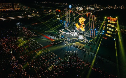 Hàng chục nghìn khán giả bùng nổ trong đêm đại nhạc hội TP Thiên niên kỷ T&T City Millennia