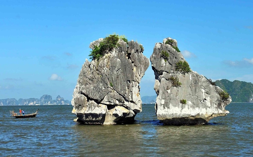 Tăng cảnh báo sớm các hình thái thiên tai trên vịnh Hạ Long