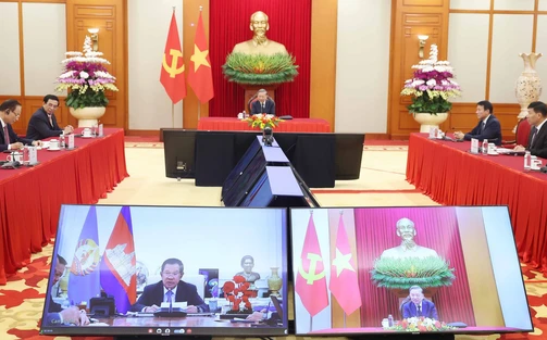Tổng Bí thư Tô Lâm điện đàm với Chủ tịch Đảng Nhân dân Campuchia Hun Sen