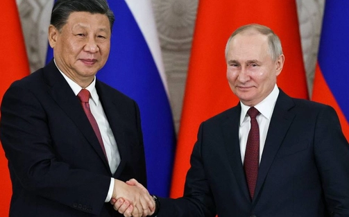 Chủ tịch Trung Quốc Tập Cận Bình và Tổng thống Nga Vladimir Putin điện đàm