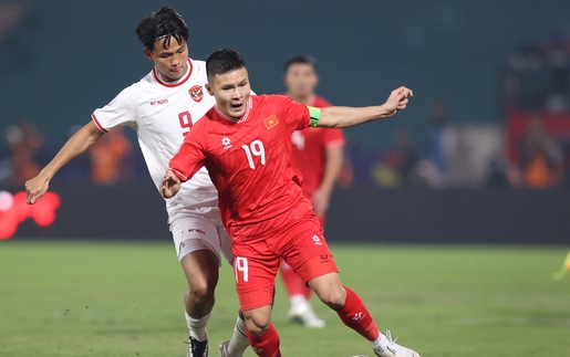 HLV Lê Quốc Vượng: 'ASEAN Cup đến hồi gay cấn'