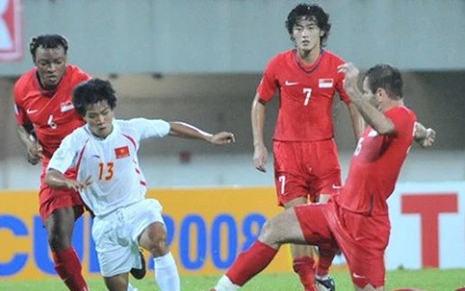 Quang Hải ghi bàn, ĐT Việt Nam thắng Singapore ngay trên sân khách ở bán kết AFF Cup