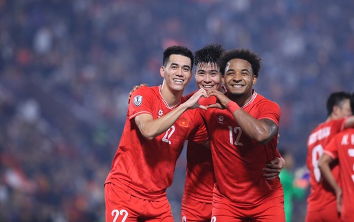 ĐT Việt Nam chính thức đoạt vé vào chung kết AFF Cup 2024 sau khi thắng Singapore thuyết phục ở Việt Trì