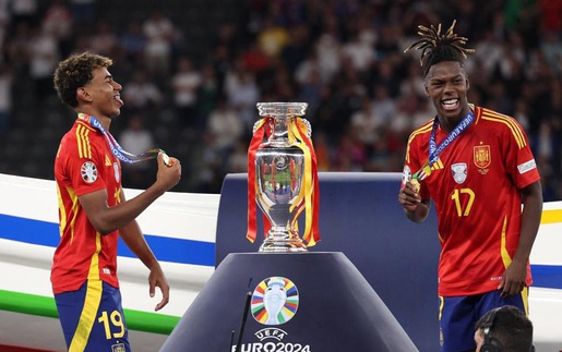 CĐV Tây Ban Nha: 2 năm nữa chúng tôi sẽ vô địch World Cup