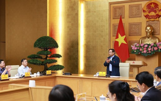 Thủ tướng Phạm Minh Chính: Phát triển sàn dữ liệu với thể chế tiên phong, công nghệ là đột phá, nhân lực là then chốt